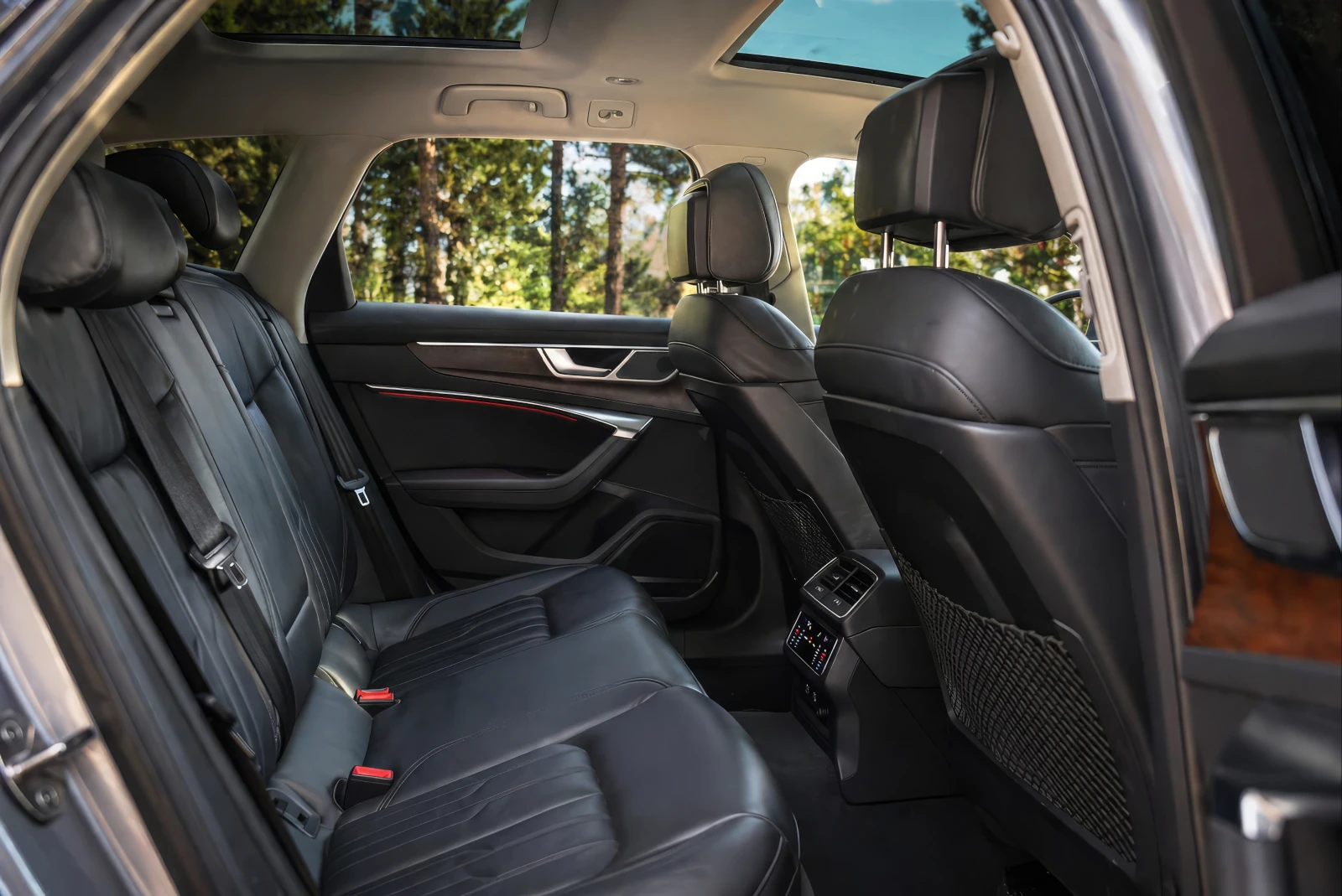 Audi A6  S-LINE* MATRIX  B&O* PANORAMA, снимка 12 - Автомобили и джипове - 54349265