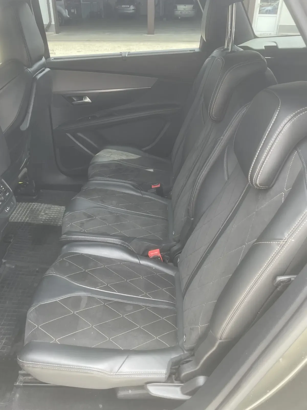Peugeot 5008 GT 2.0 e-HDI 180 AUTO, снимка 8 - Автомобили и джипове - 54620284