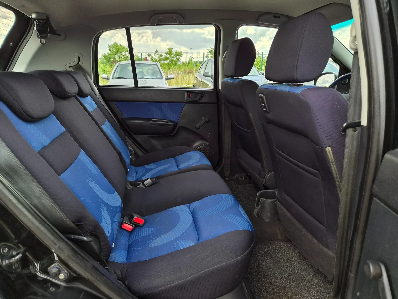 Hyundai Getz 1.1i КЛИМАТИК 102000 КМ. ЕВРО 4, снимка 16 - Автомобили и джипове - 54946927