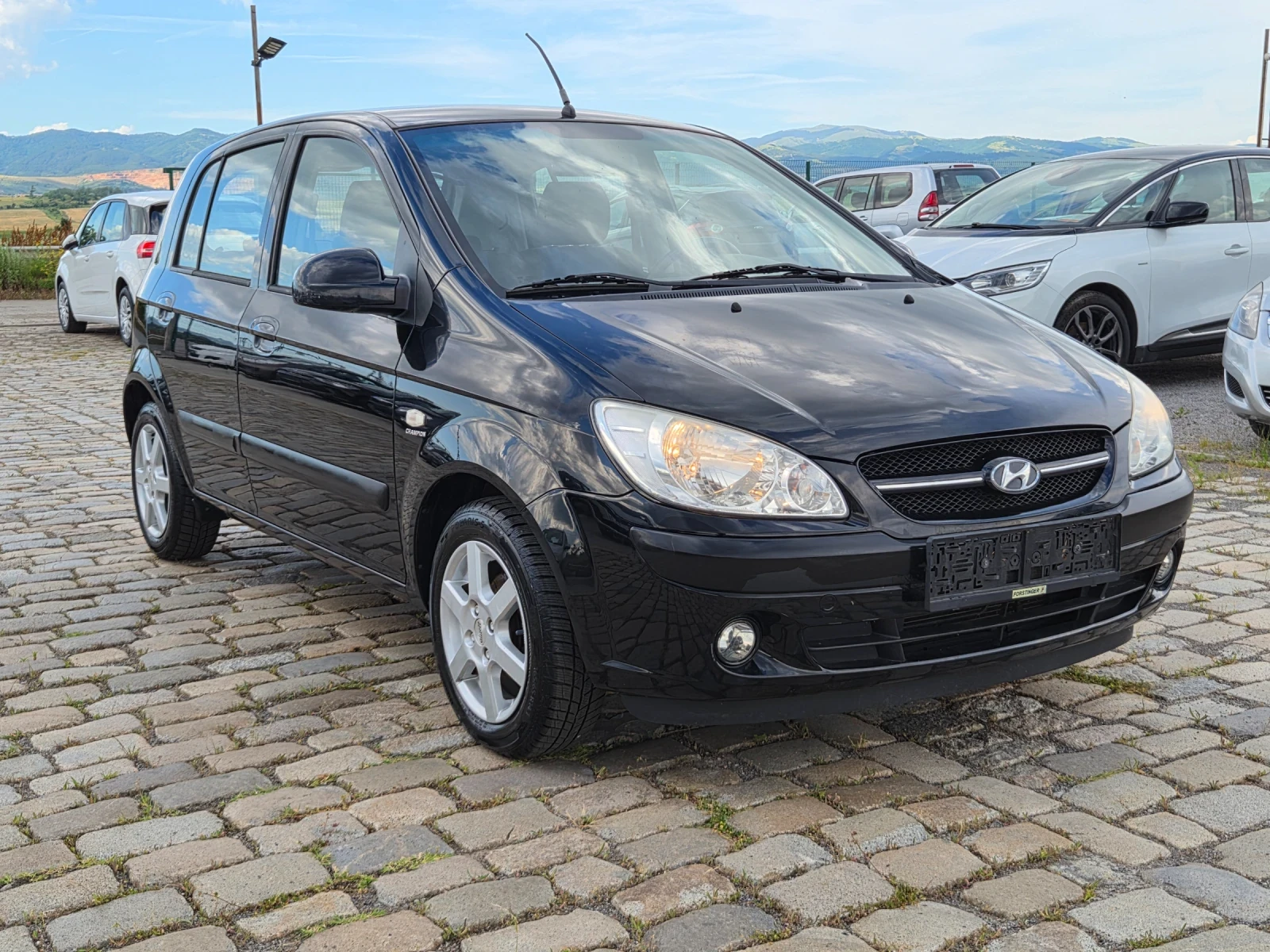 Hyundai Getz 1.1i КЛИМАТИК 102000 КМ. ЕВРО 4, снимка 3 - Автомобили и джипове - 54946927