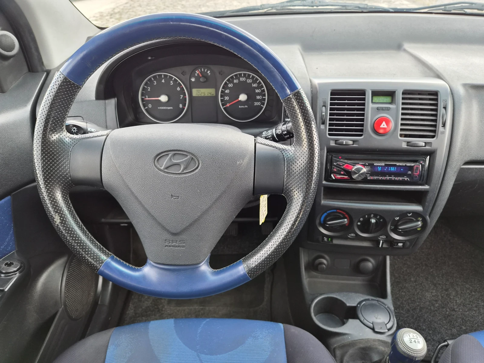 Hyundai Getz 1.1i КЛИМАТИК 102000 КМ. ЕВРО 4, снимка 12 - Автомобили и джипове - 54946927