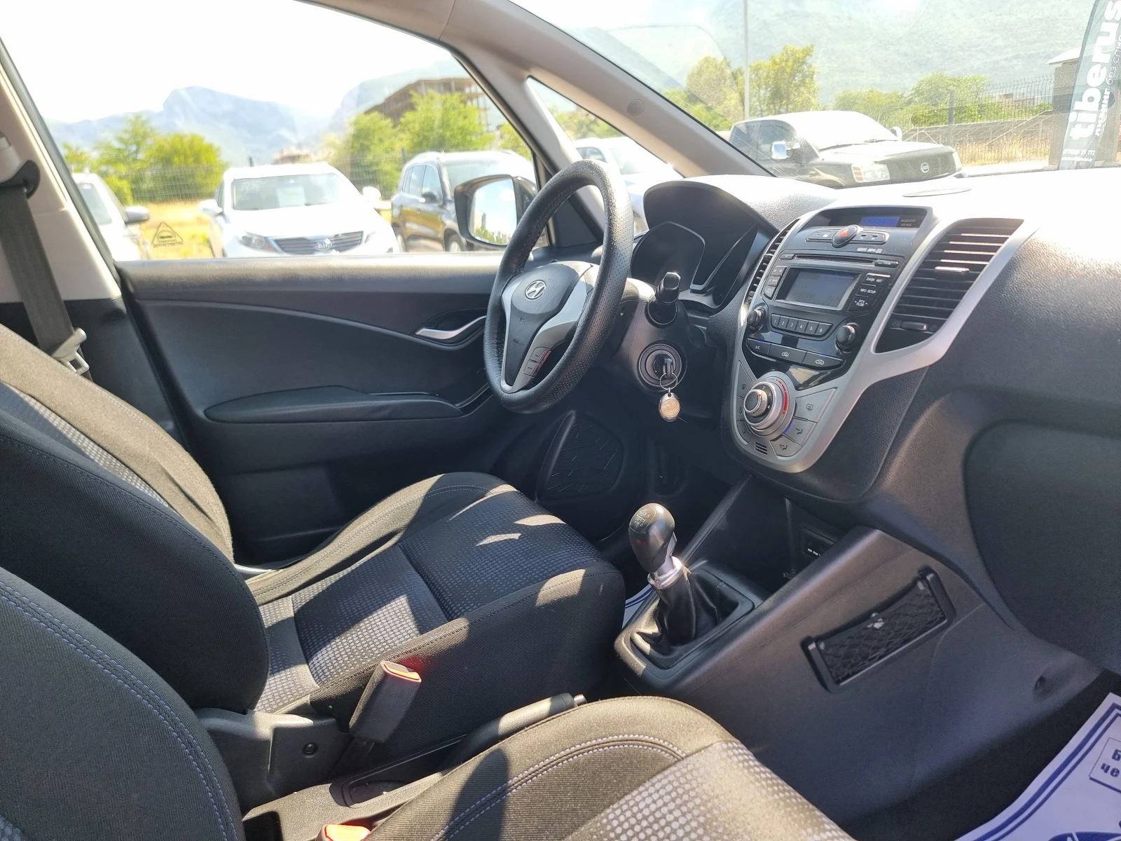 Hyundai Ix20 1.4CRDI, снимка 16 - Автомобили и джипове - 55492116