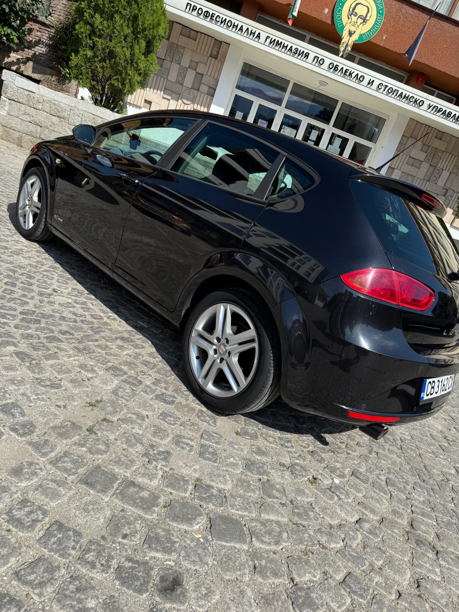 Seat Leon, снимка 7 - Автомобили и джипове - 55512449