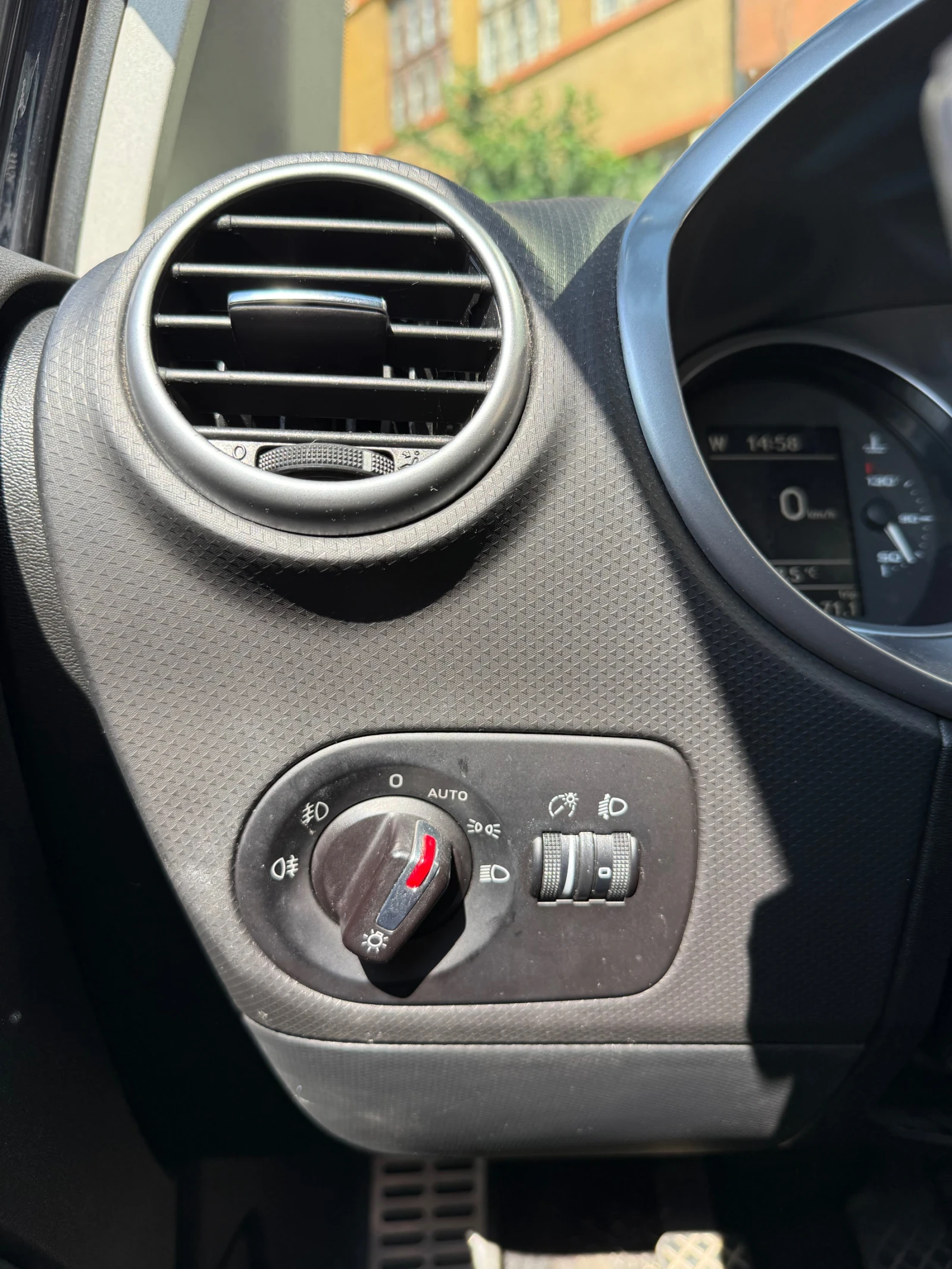 Seat Leon, снимка 13 - Автомобили и джипове - 55512449