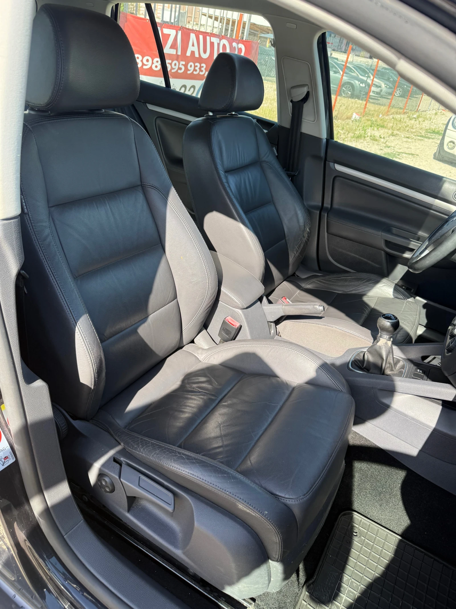 VW Golf 1.9TDI* Navi* Кожа* 6ск.* ЛИЗИНГ, снимка 11 - Автомобили и джипове - 55644134