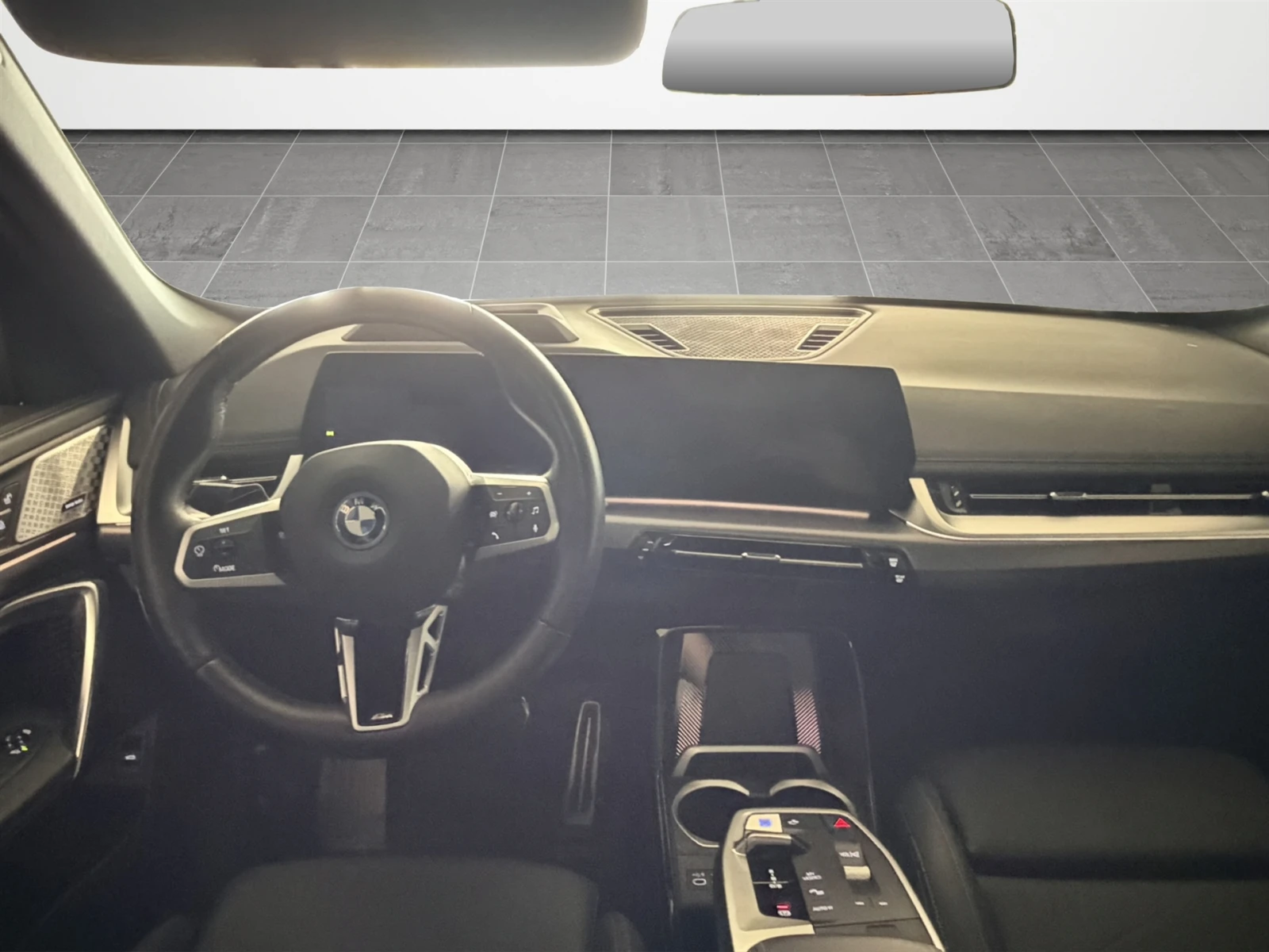 BMW iX1 xDrive30 | Mobile.bg � ����������� 7