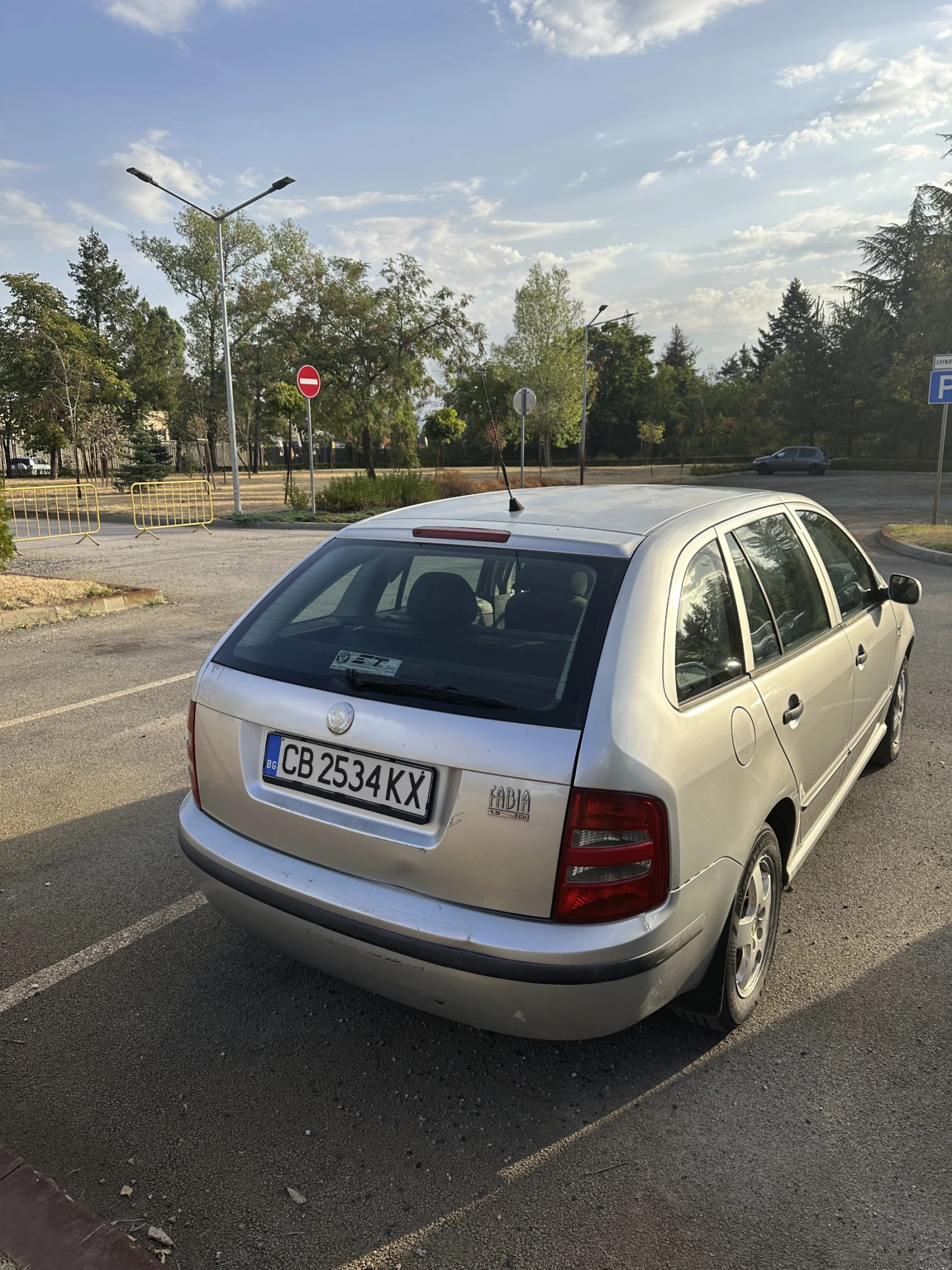 Skoda Fabia MK1, снимка 3 - Автомобили и джипове - 55811437