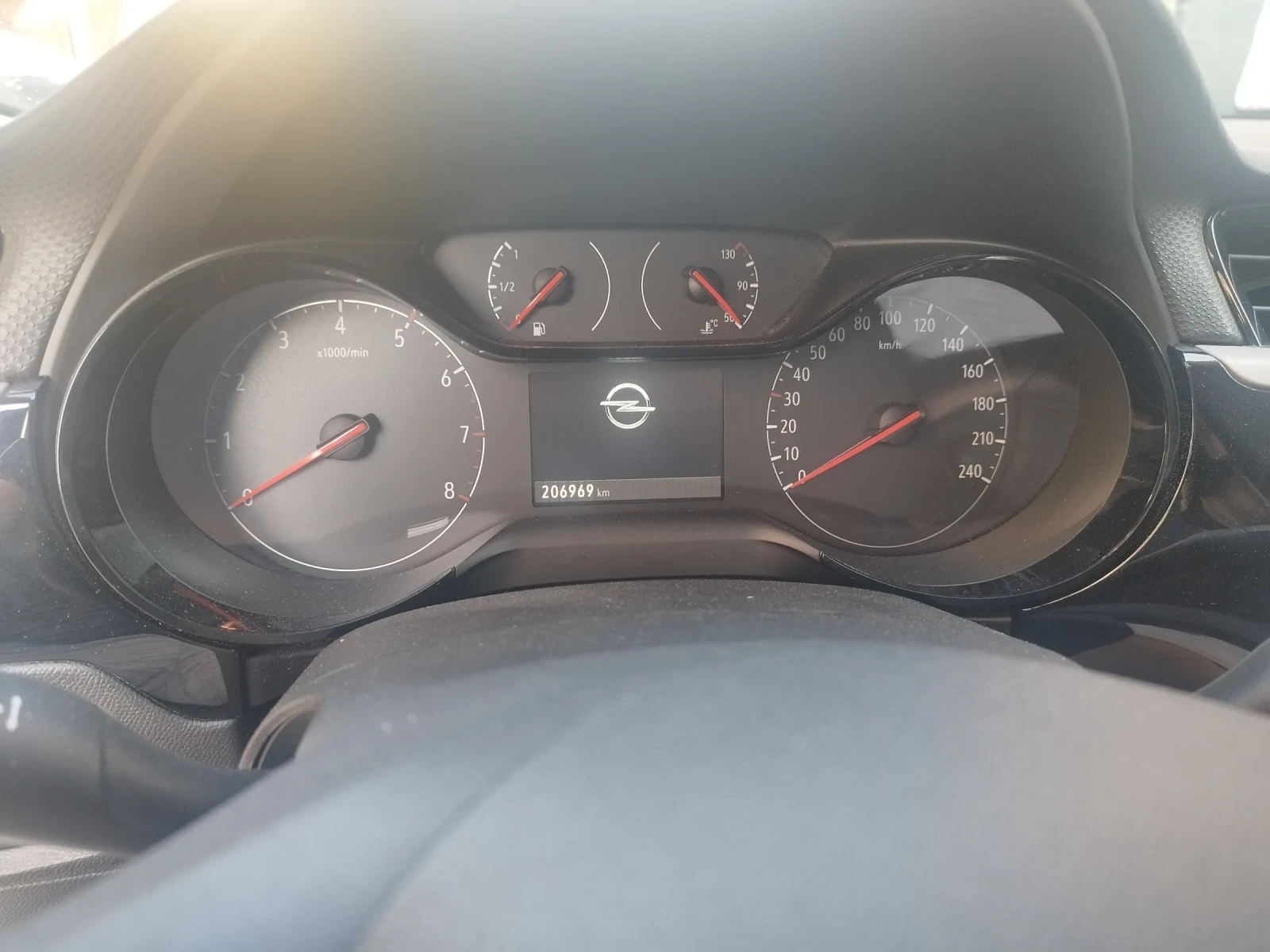 Opel Corsa, снимка 8 - Автомобили и джипове - 55846886