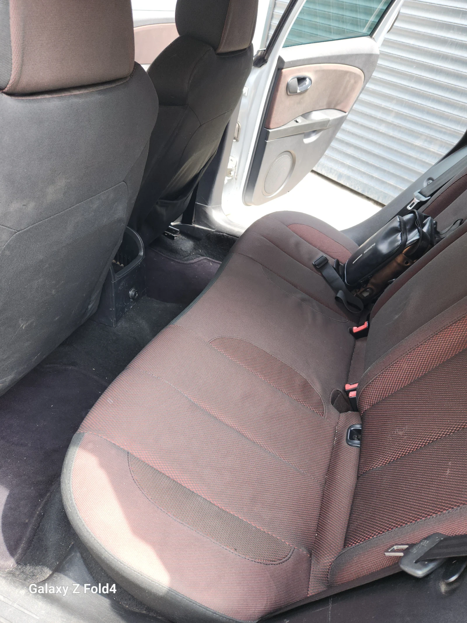Seat Leon, снимка 8 - Автомобили и джипове - 56074322
