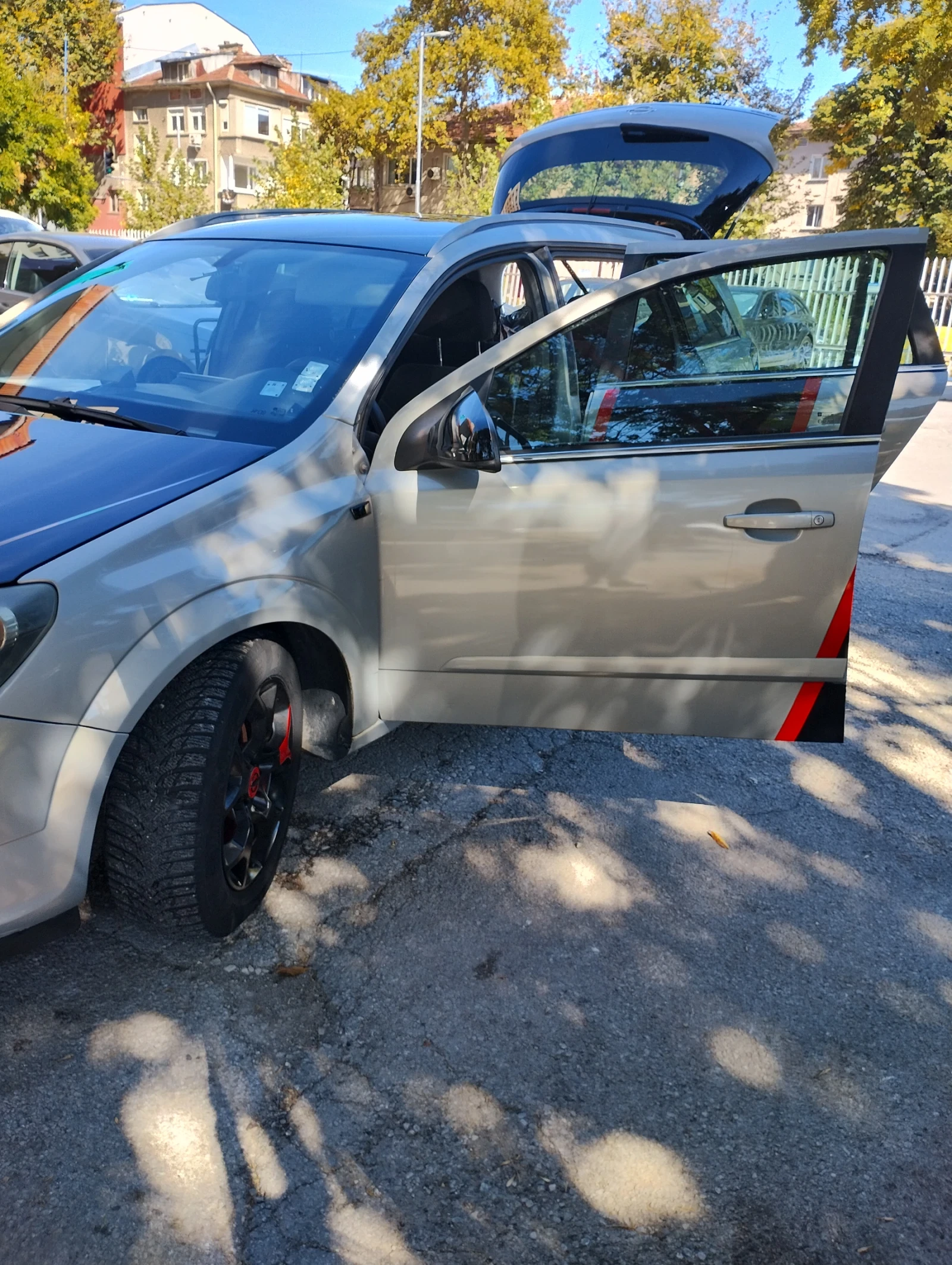 Opel Astra, снимка 7 - Автомобили и джипове - 56328746