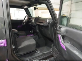 Jeep Wrangler 3.6l Jk Unlimited Sport S 4X4 - 15600 € / 30510.95 лв. - 68333665 5