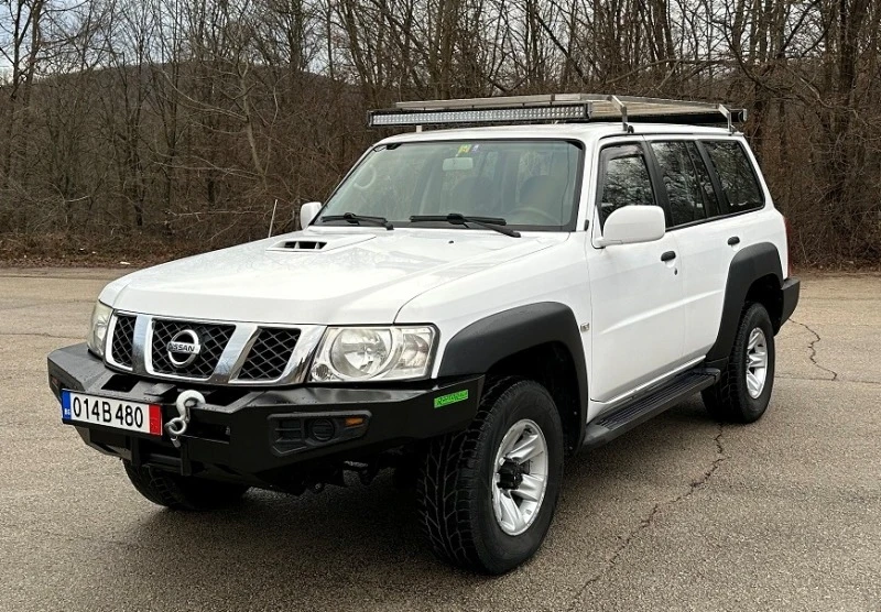 Nissan Patrol 3.0D* 160ps* КЛИМА* FACELIFT, снимка 1 - Автомобили и джипове - 43647937