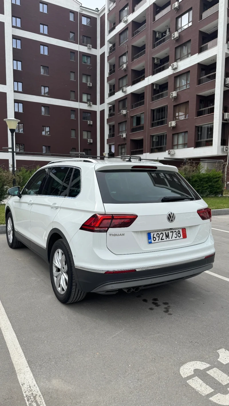 VW Tiguan 2.0 TDI, снимка 6 - Автомобили и джипове - 49506576