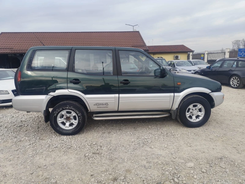 Nissan Terrano  2.7TDI Италия, снимка 4 - Автомобили и джипове - 49594032