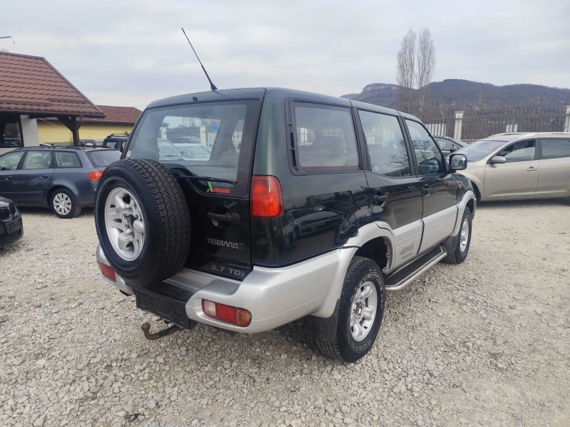 Nissan Terrano  2.7TDI Италия, снимка 5 - Автомобили и джипове - 49594032