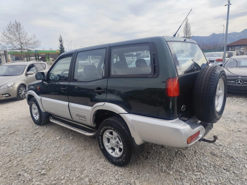 Nissan Terrano  2.7TDI Италия, снимка 7 - Автомобили и джипове - 49594032