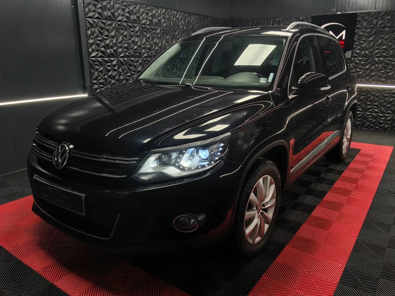 VW Tiguan N1* FACE* 4x4* ПОДГРЕВ* НАВИ* PARK ASSIST, снимка 2 - Автомобили и джипове - 52575455