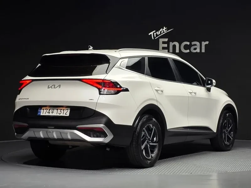 Kia Sportage Hybrid 4WD/ DIGI/ ОБДУХВ/ ПОДГРЕВ/ ЕЛ.СЕДАЛКИ