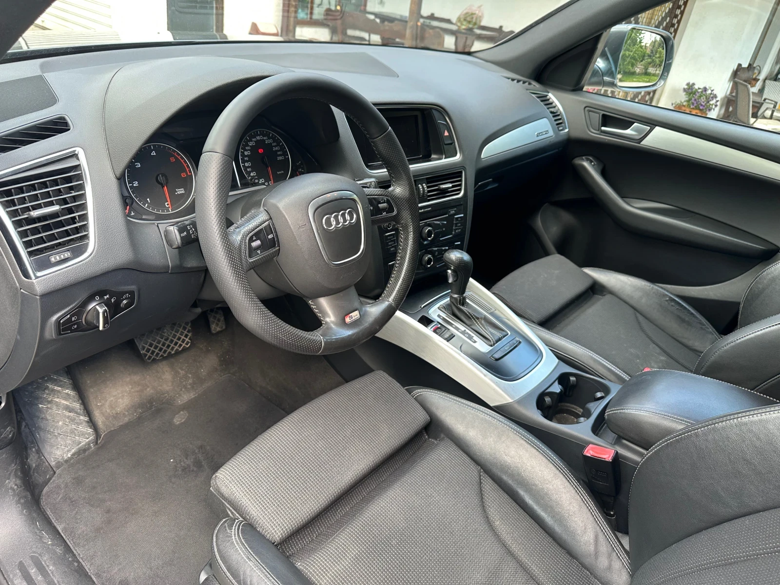 Audi Q5 2.0TDI * S line * Автоматик - изображение 6