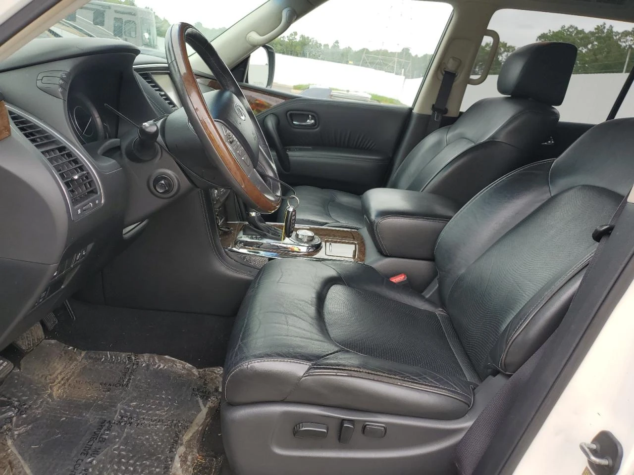 Infiniti QX80  - изображение 7
