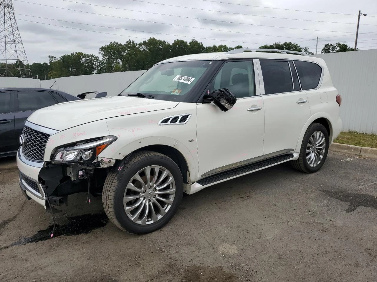 Infiniti QX80  - изображение 2