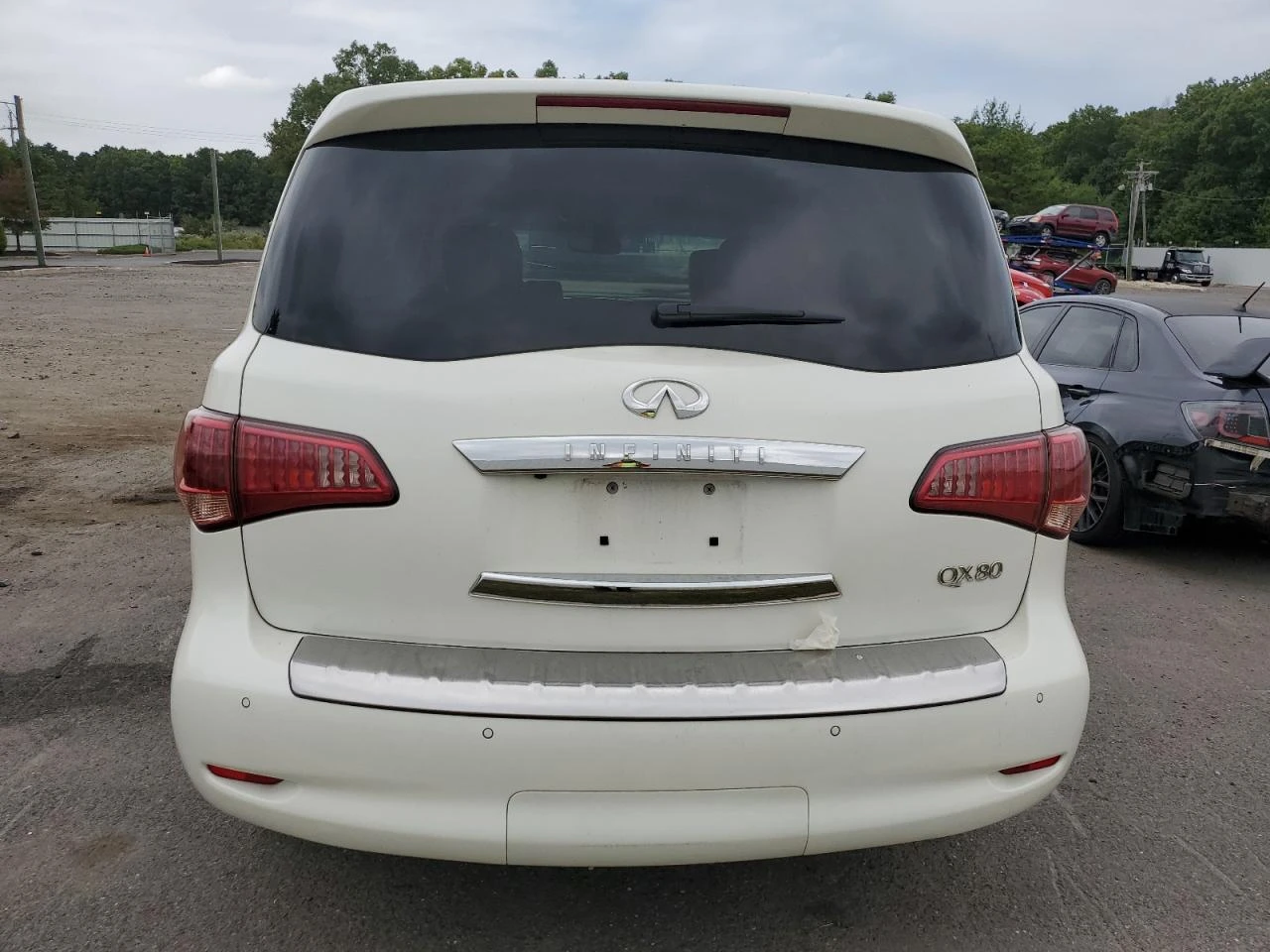 Infiniti QX80  - изображение 6
