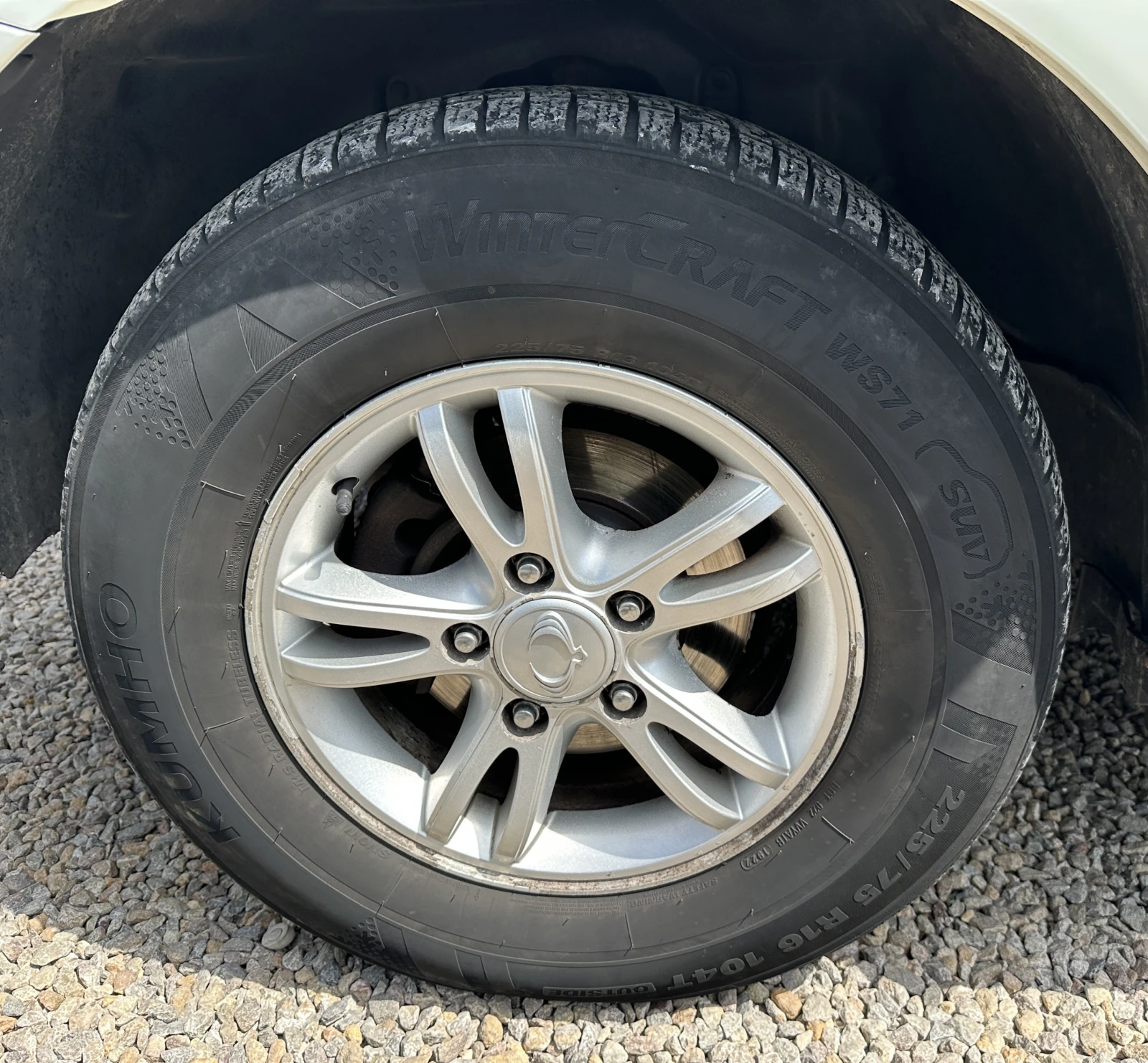 SsangYong Actyon Sports 2.0D 155к.с. 4X4  - изображение 7