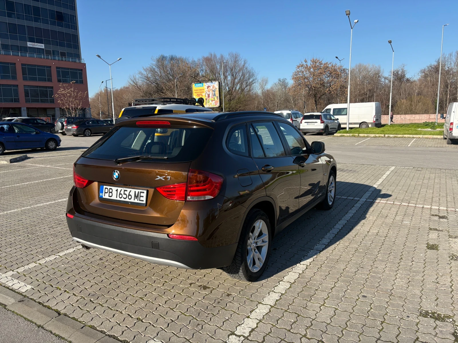 BMW X1 18d - изображение 6