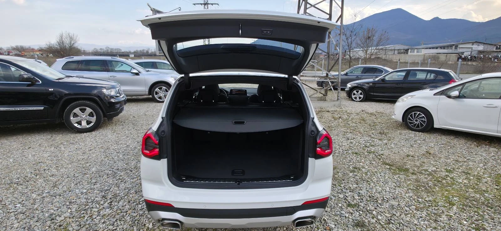 BMW X3 3.0i xDrive ЧИСТО НОВА ЛИЗИНГ, снимка 7 - Автомобили и джипове - 53762029