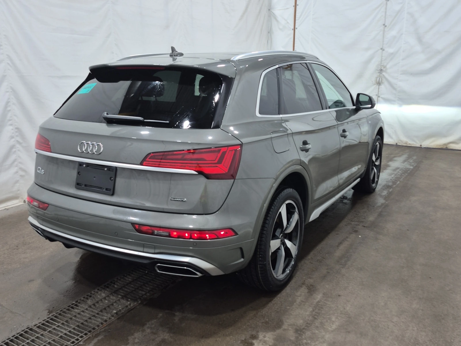 Audi Q5 * * CARFAX * * АВТО КРЕДИТ * * , снимка 4 - Автомобили и джипове - 53889777