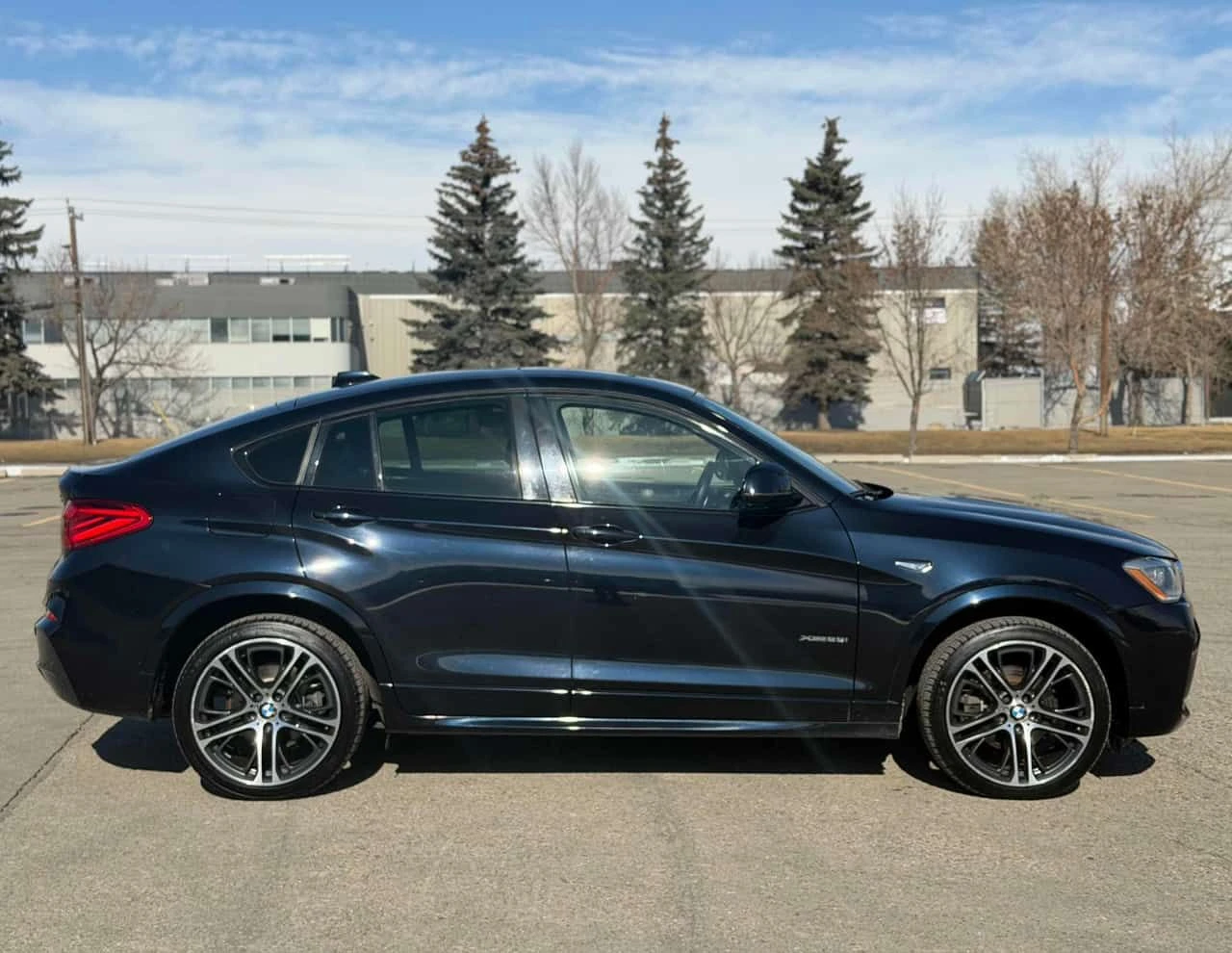 BMW X4 * xDrive28i * CARFAX * Шибедах * M пакет * , снимка 3 - Автомобили и джипове - 53953847