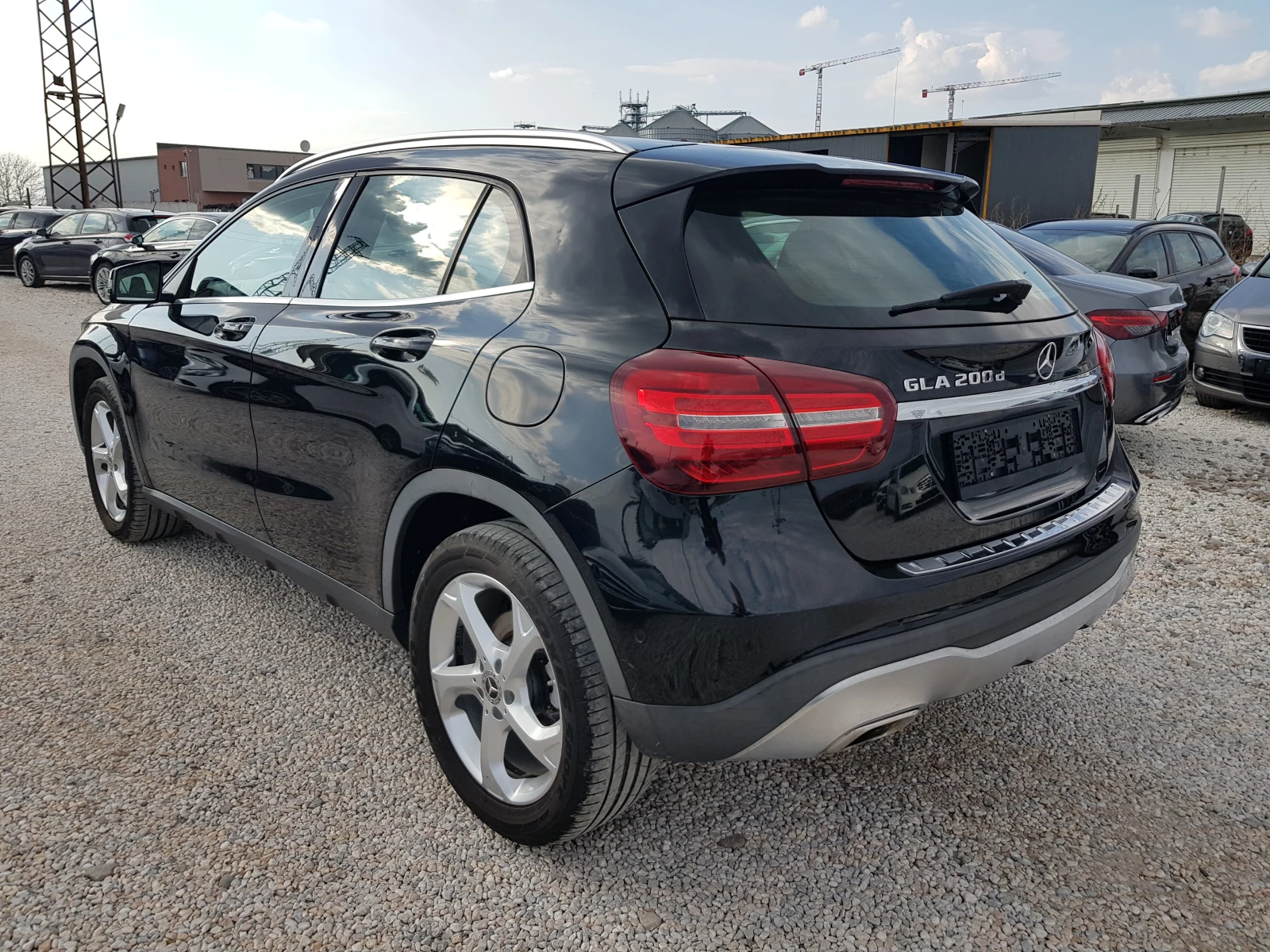 Mercedes-Benz GLA 200 D FACELIFT EURO 6B ИТАЛИЯ , снимка 6 - Автомобили и джипове - 53987247