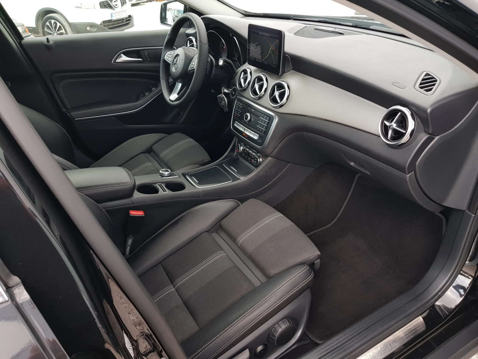 Mercedes-Benz GLA 200 D FACELIFT EURO 6B ������  | Mobile.bg � ����������� 11