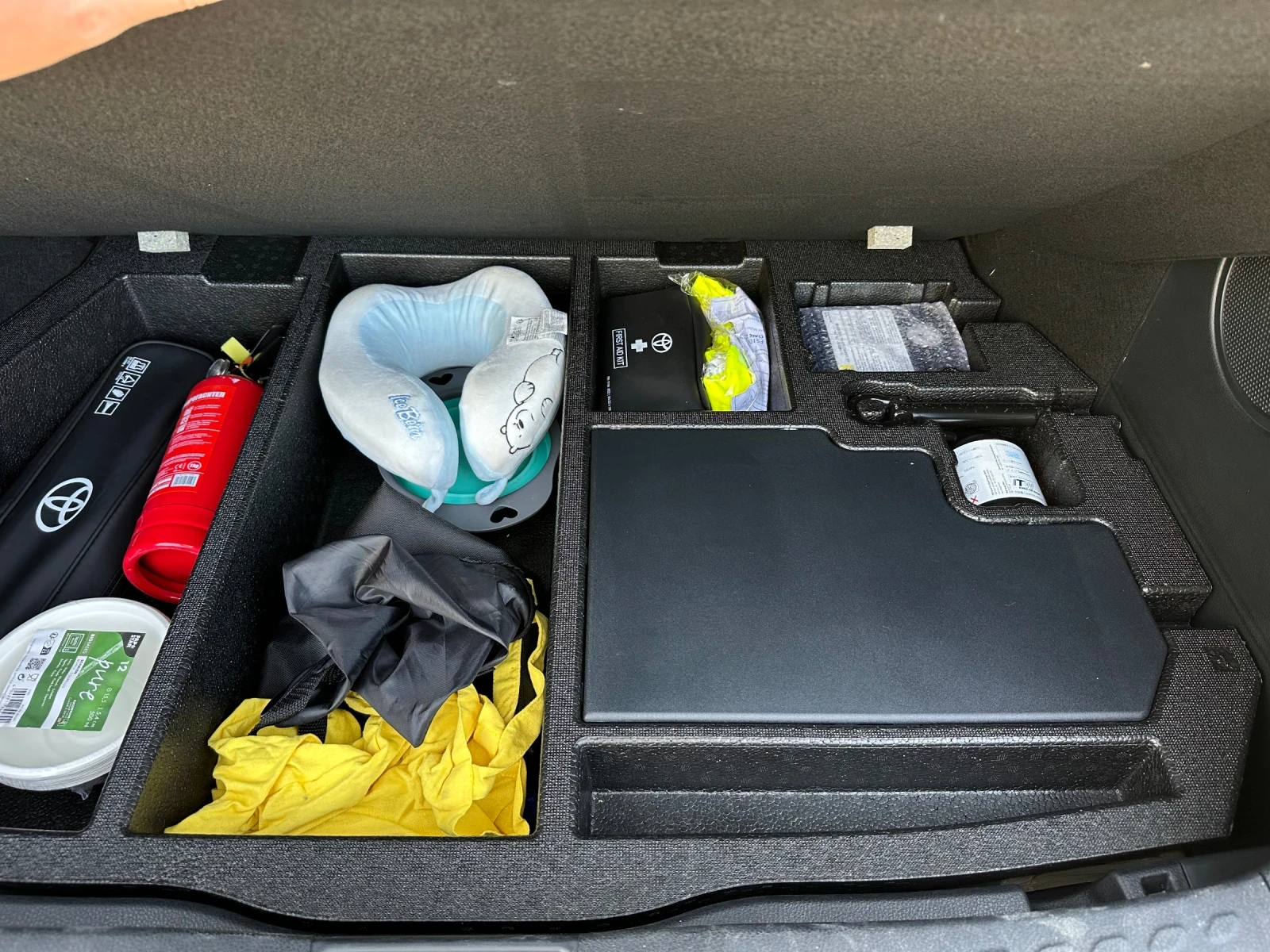 Toyota C-HR GR Sport, снимка 6 - Автомобили и джипове - 54196401