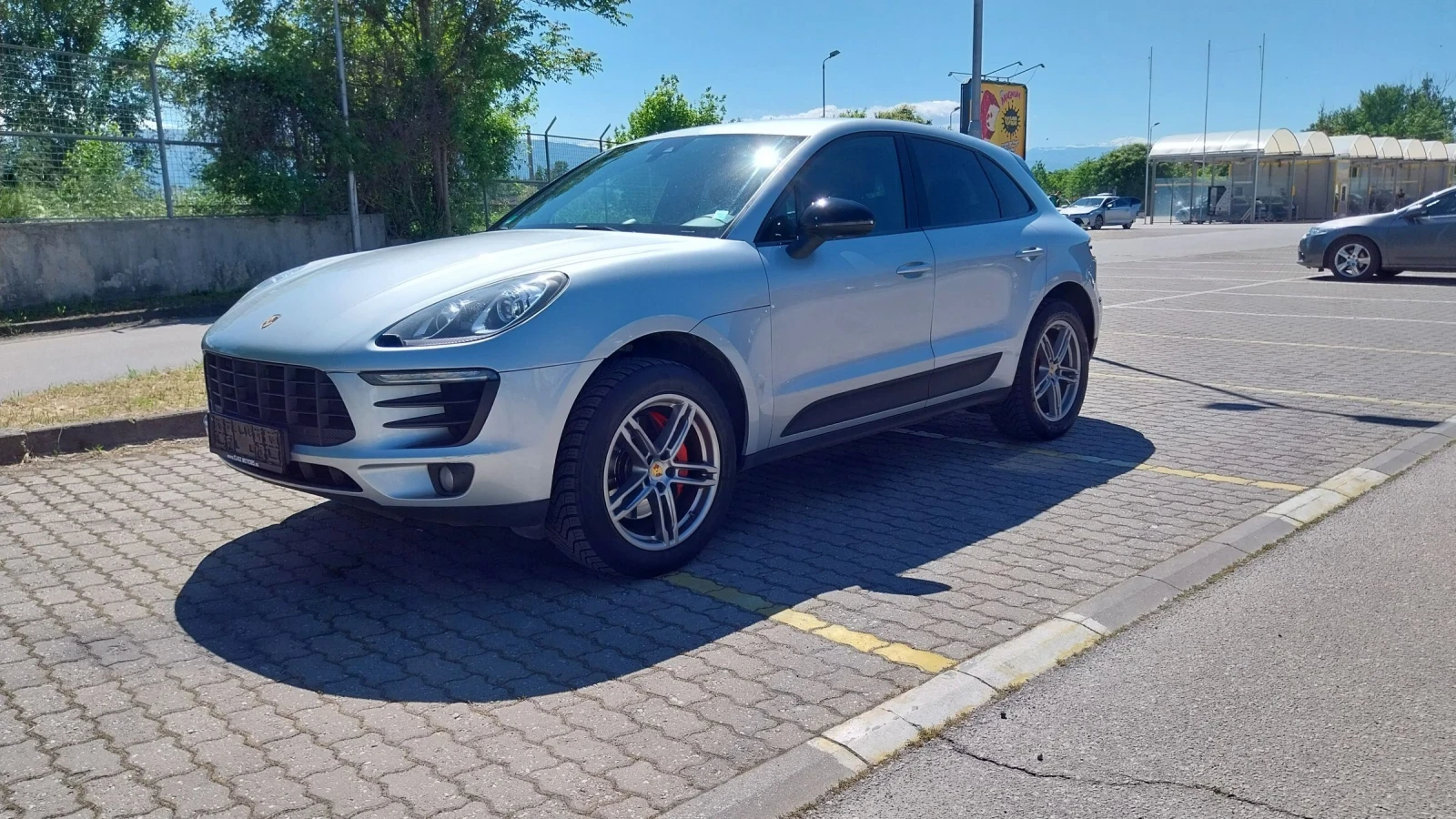 Porsche Macan, снимка 6 - Автомобили и джипове - 54571725