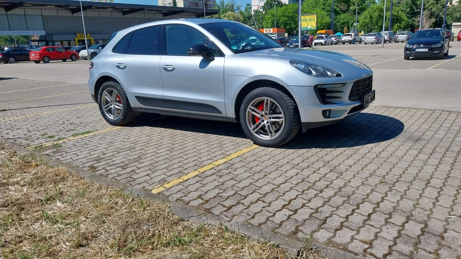 Porsche Macan, снимка 2 - Автомобили и джипове - 54571725