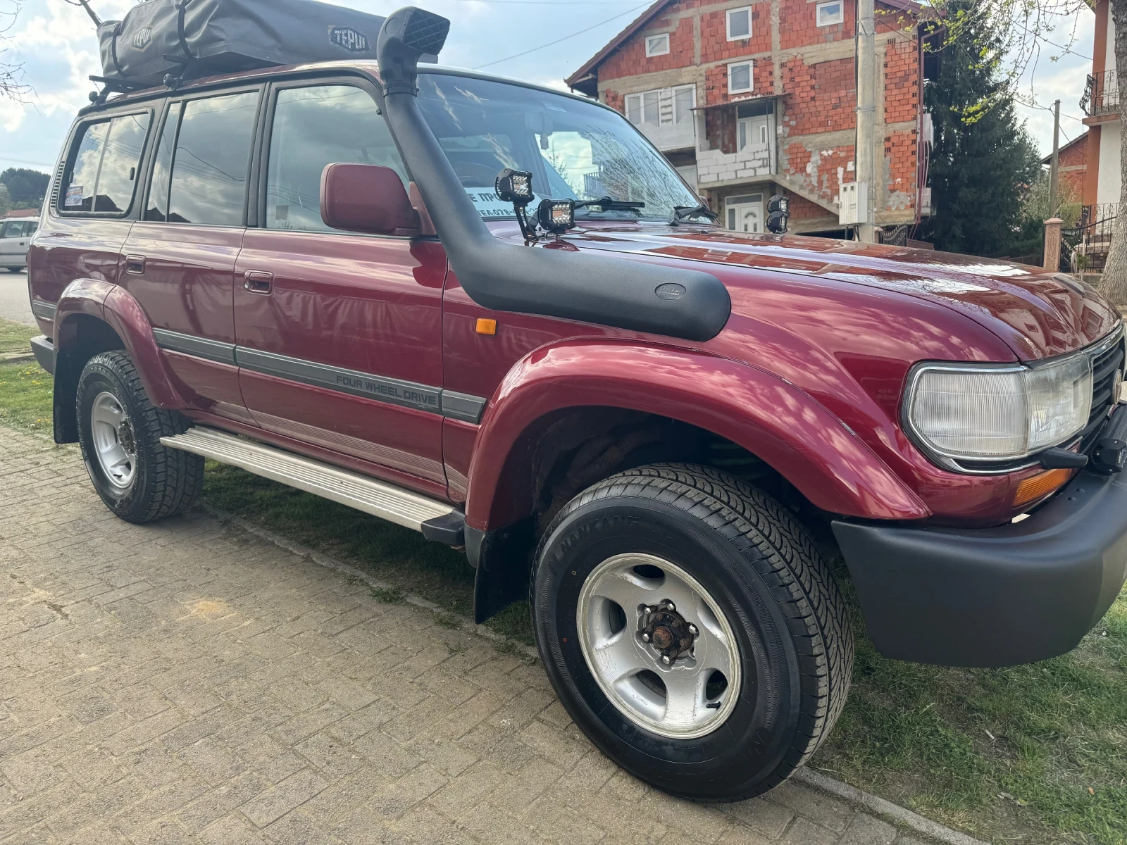 Toyota Land cruiser, снимка 3 - Автомобили и джипове - 54584059