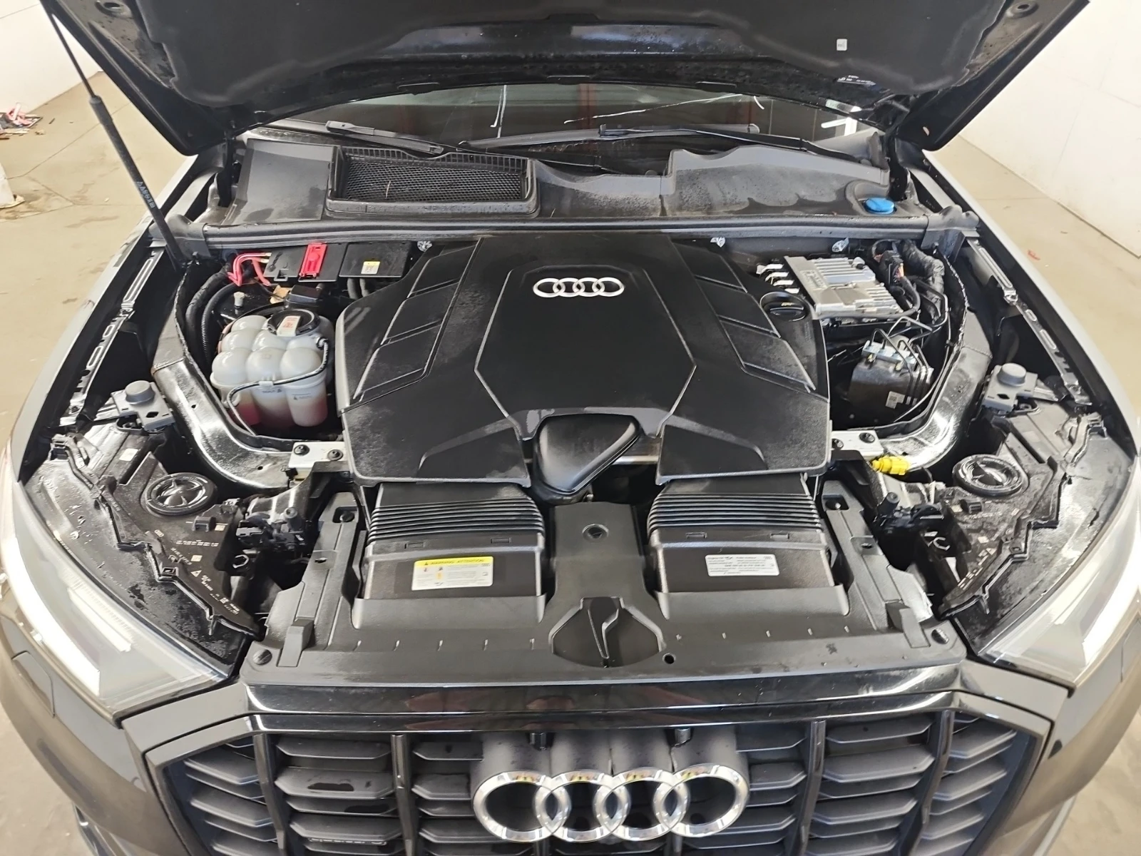 Audi Q7 komfort, снимка 15 - Автомобили и джипове - 55051620