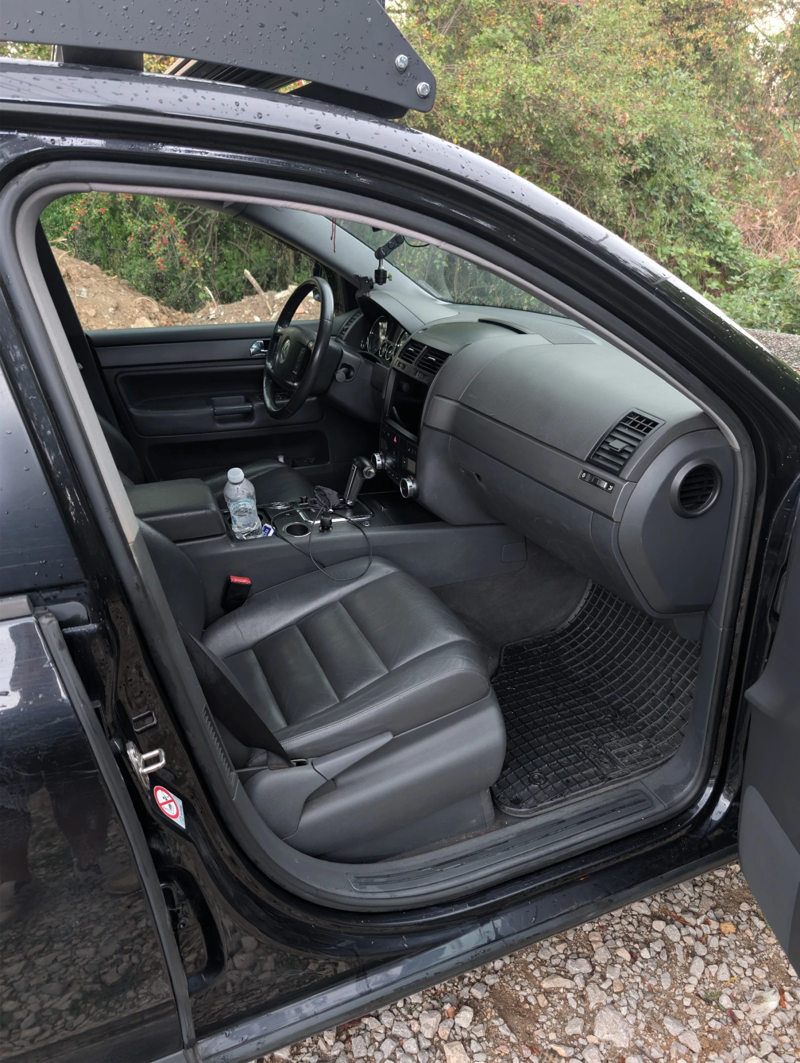 VW Touareg 3.0 V6 TDI, снимка 3 - Автомобили и джипове - 55535840