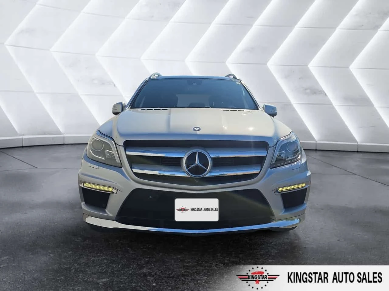 Mercedes-Benz GL 4MATIC 4dr 350 BlueTEC  CARFAX, снимка 6 - Автомобили и джипове - 55680892