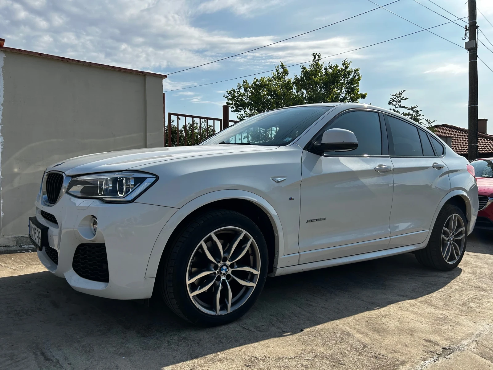 BMW X4 2.0 D, X-DRIVE, APPLE-CAR PLAY, снимка 1 - Автомобили и джипове - 55791115