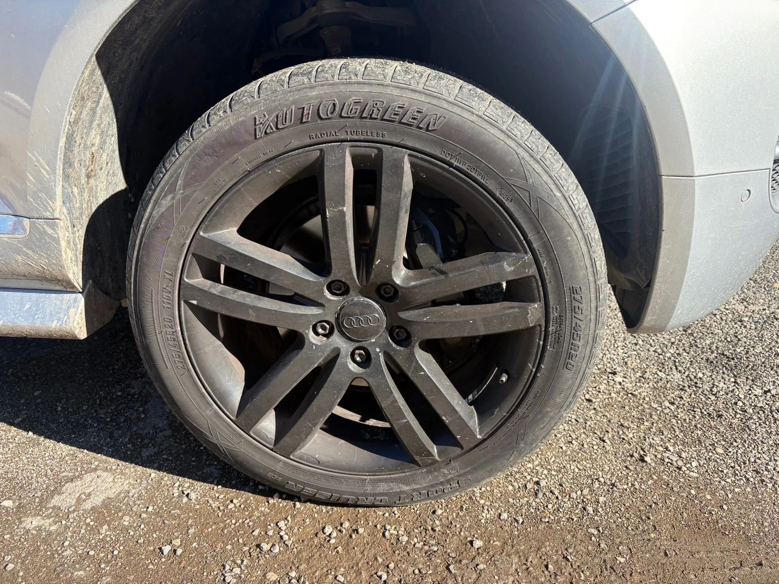 VW Touareg, снимка 6 - Автомобили и джипове - 56636056