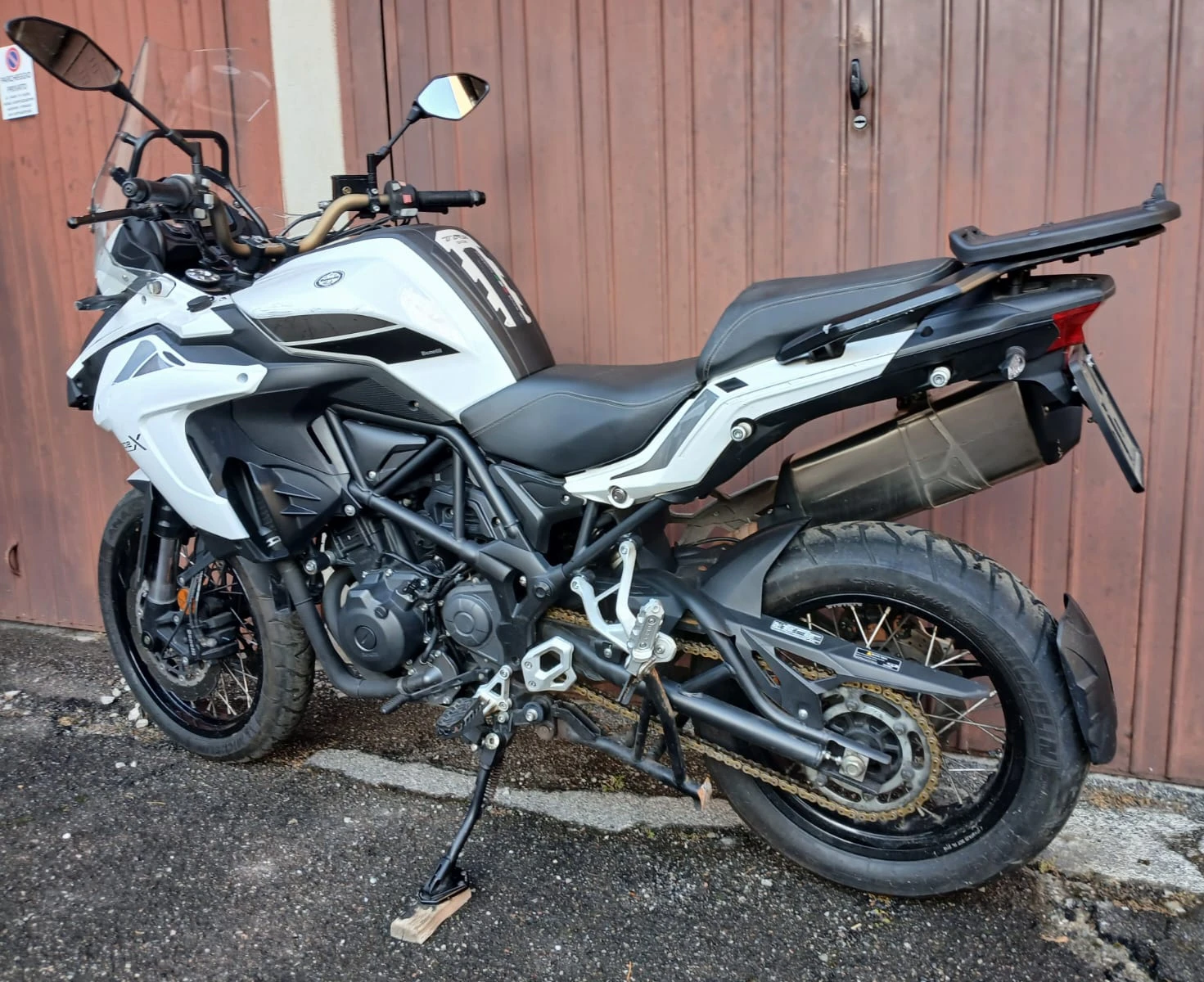 Benelli 500 TRK502 X, 35kW - изображение 7