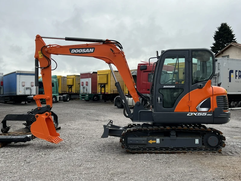 Багер DOOSAN DX55-9C, 2523h, 5.5 ton, снимка 7 - Индустриална техника - 48188542