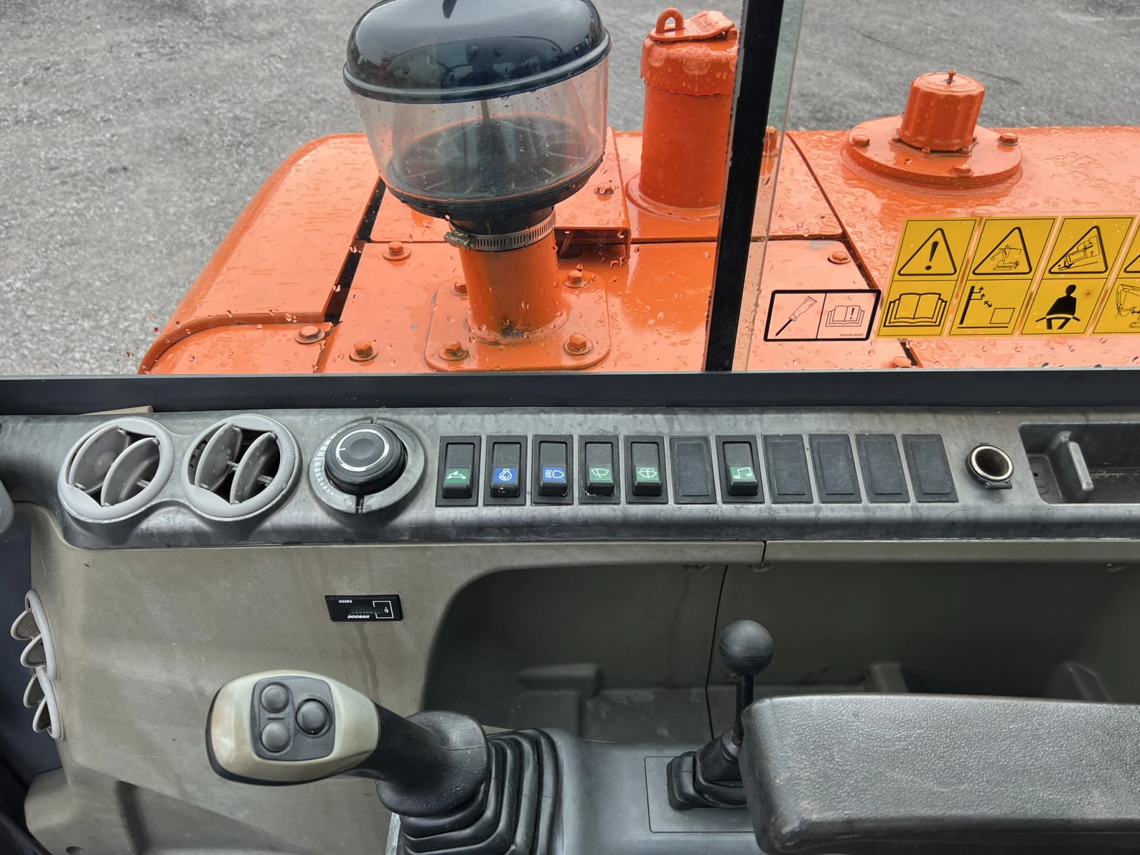 Багер DOOSAN DX55-9C, 2523h, 5.5 ton - изображение 10