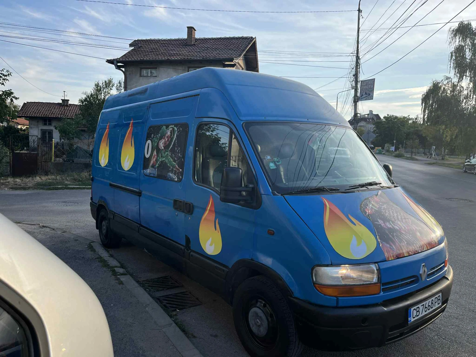 Кемпер Renault Master - изображение 3