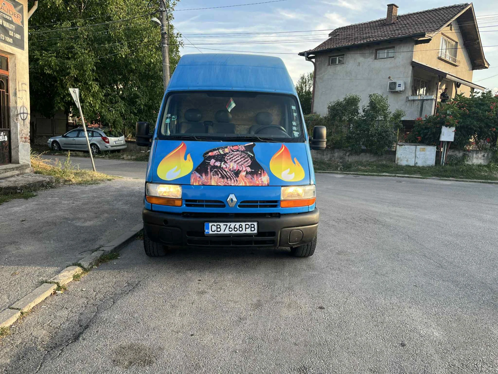 Кемпер Renault Master - изображение 2
