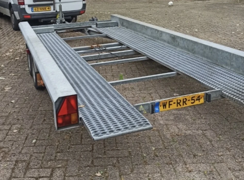 �� ��������� Hapert | Mobile.bg � ����������� 3