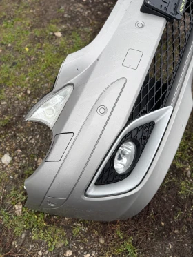Предна броня Mercedes R Class, снимка 8
