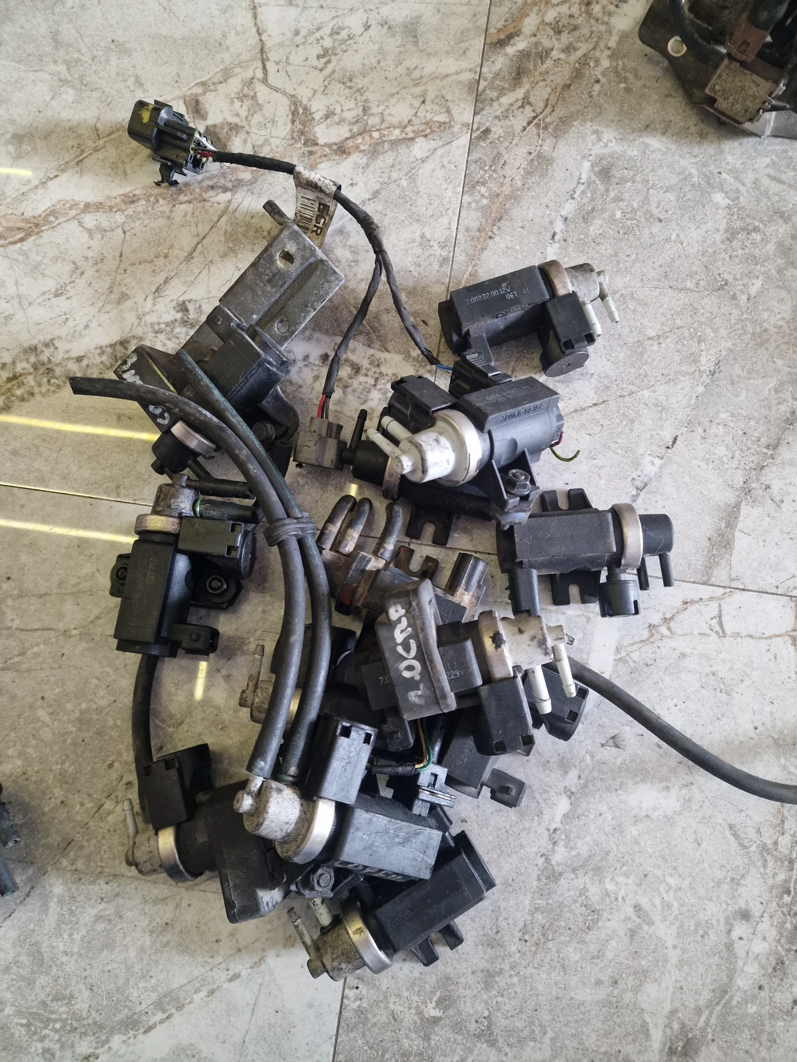 258190R011 70051308 ������ ������ �� ����� TOYOTA  | Mobile.bg � ����������� 2